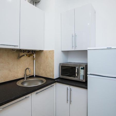 Avangard Kulisha 6B Apart Lviv Extérieur photo